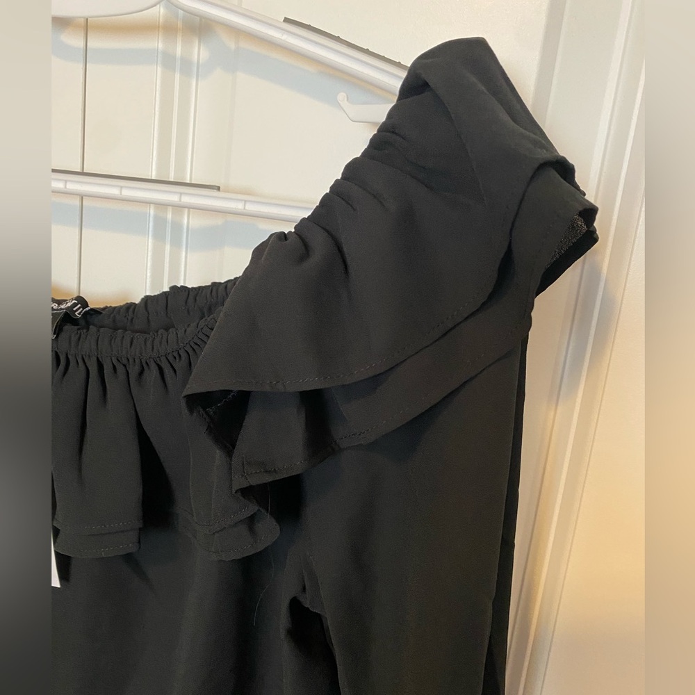 NWT JCrew ruffle off shoulder convertible top in black - Picture 6 of 8